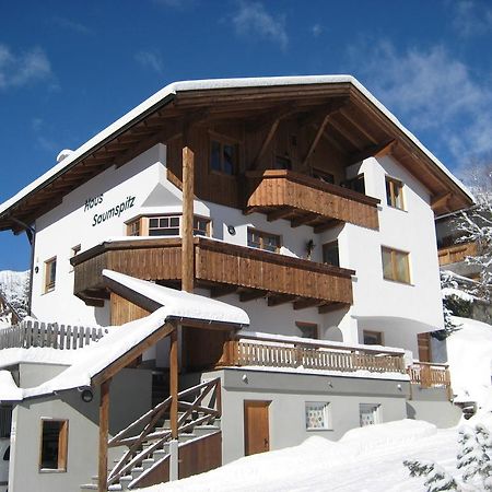 Апартаменты Haus Saumspitz Санкт-Антон-ам-Арльберг Экстерьер фото
